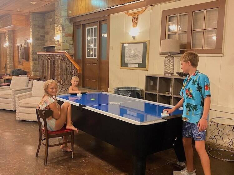 Son S Rio Cibolo   Glamping Cabin D