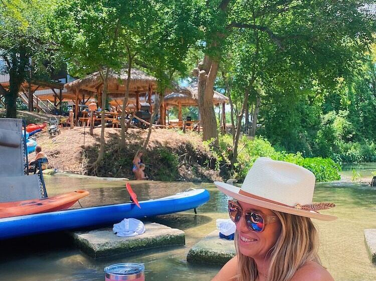 Son S Rio Cibolo   Glamping Cabin E