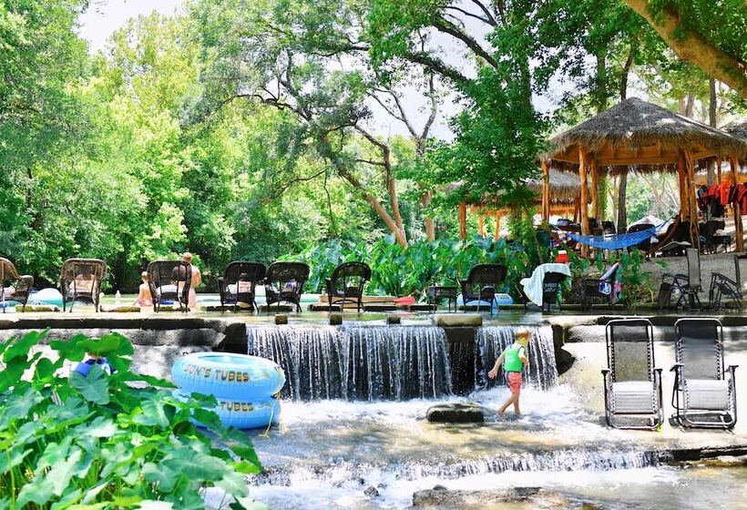 Son S Rio Cibolo   Glamping Cabin E