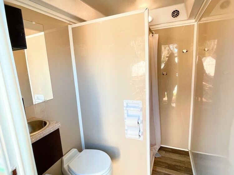 Son S River Ranch Glamping Cabin 1