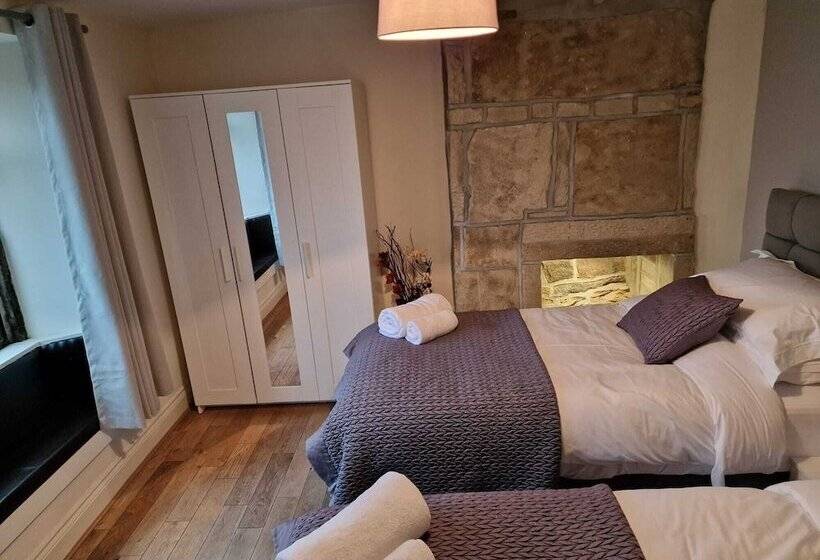 The New Rushcart Inn