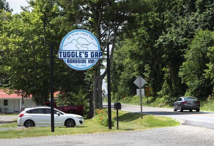 Tuggle S Gap Roadside Inn   Blue Ridge Parkway