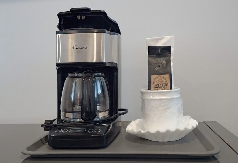 Tuggle S Gap Roadside Inn   Blue Ridge Parkway