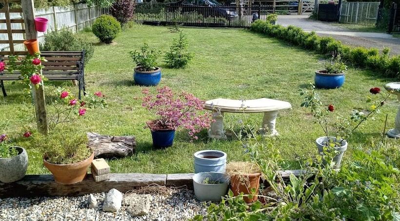 3 Bed Cottage In Quiet & Green Wallington