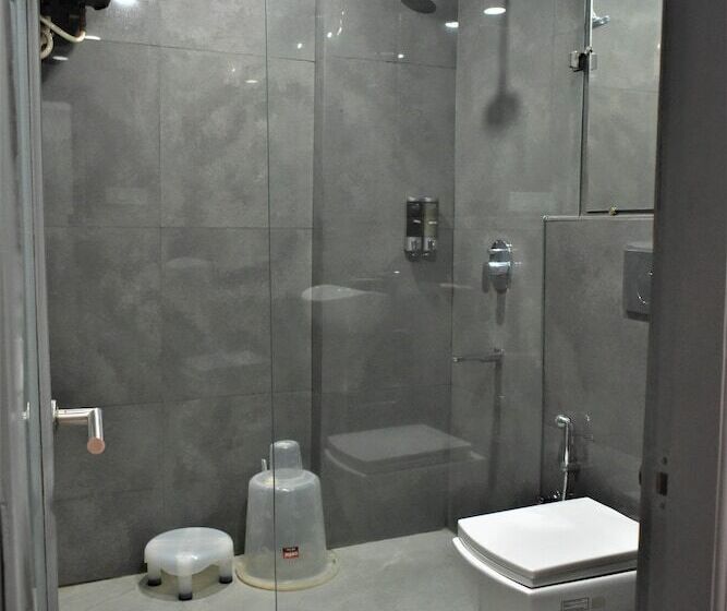 Annandam Inn Hotel Anand