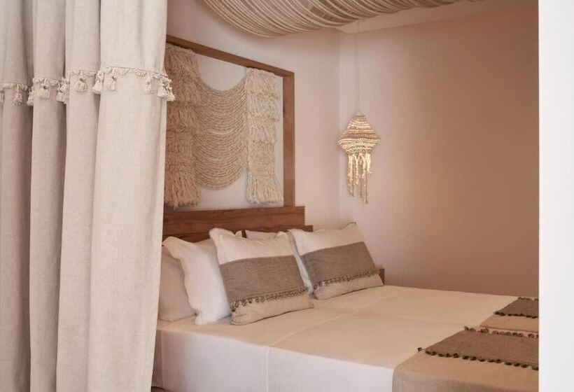 Armony Suites Milos