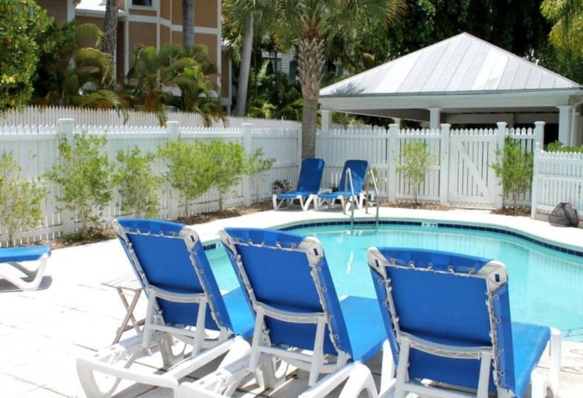 Artist Garden By Avantstay Great Location W/ Balcony, Outdoor Dining, Shared Pool & Bbq! Week Long S