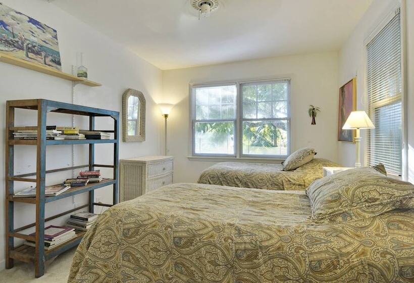 Artist Garden By Avantstay Great Location W/ Balcony, Outdoor Dining, Shared Pool & Bbq! Week Long S