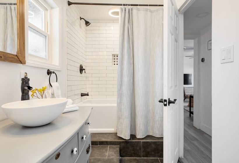 Asteroid By Avantstay Unique Ranch Retreat Just Outside Joshua Tree Permit: Vhr22 094