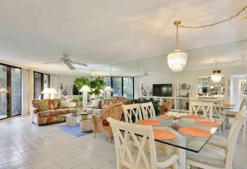 Atlantic Paradise By Avantstay Great Location W/ Balcony, Outdoor Dining & Shared Pool & Hot Tub!