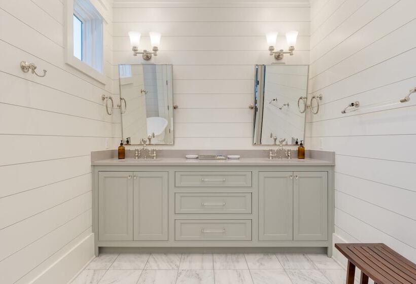 Azalea Abbey By Avantstay 350ft To Beach! W/ Pool, Outdoor Kitchen & Amazing Views