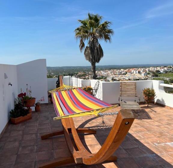 مبيت وإفطار Palm View Guesthouse, Adults Only