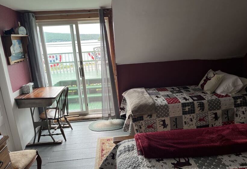 مبيت وإفطار Seymour Lake Lodge