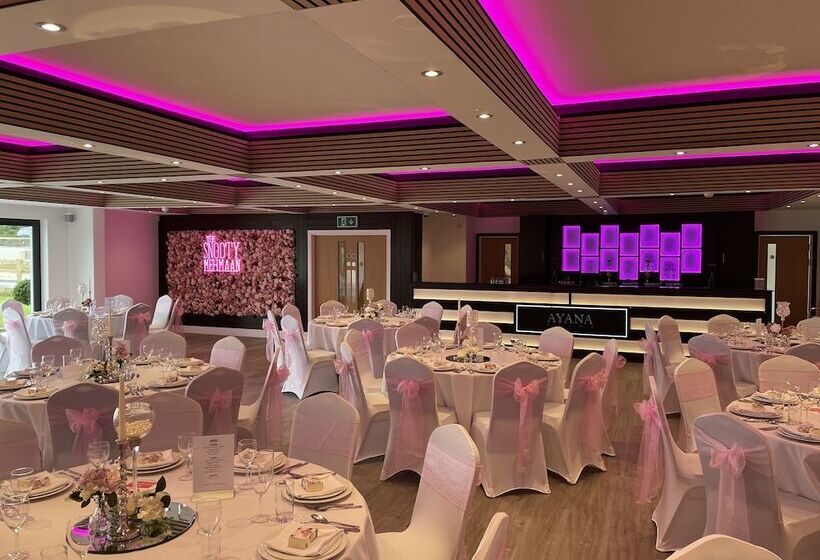 민박 The Boutique Hotel By The Snooty Mehmaan