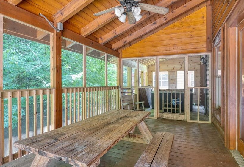 Brookshore By Avantstay Relaxing Backyard Creek, 10mins From Pigeon Forge