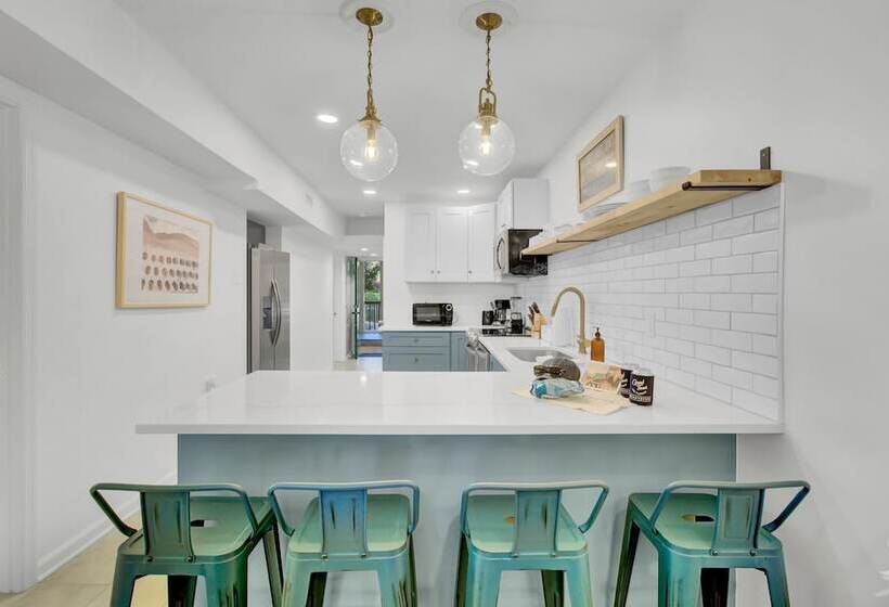 Coastal Grove By Avantstay 3 Unit Buyout Minutes From Folly Beach