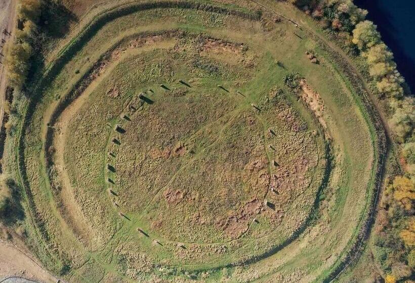 Cottage In Area Of Outstanding Natural Beauty