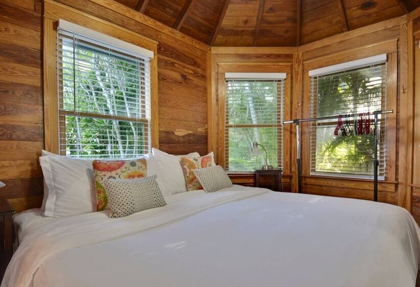 First Breath By Avantstay Close To Old Town W/ Pool Month Long Stays Only
