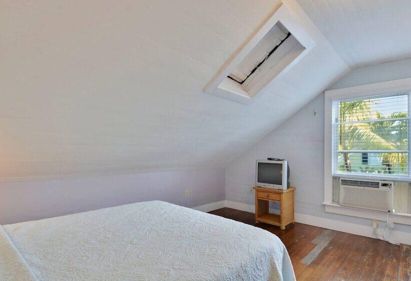 First Breath By Avantstay Close To Old Town W/ Pool Month Long Stays Only