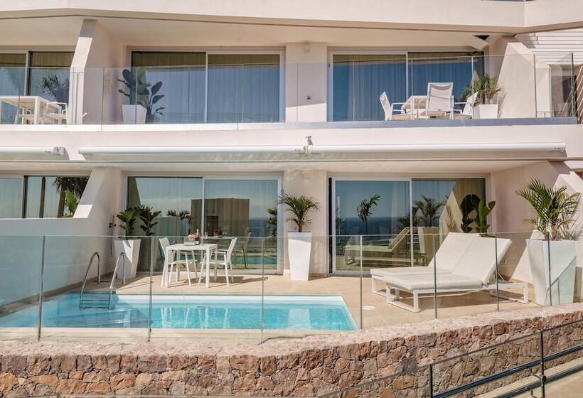 Grand Horizon Luxury Boutique Apartments