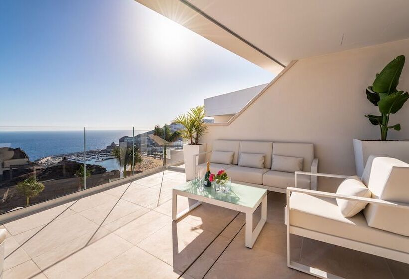 Grand Horizon Luxury Boutique Apartments