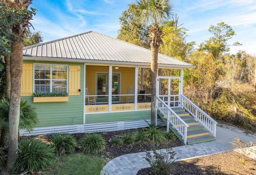 Halo By Avantstay Walk To Beach + Private Pool