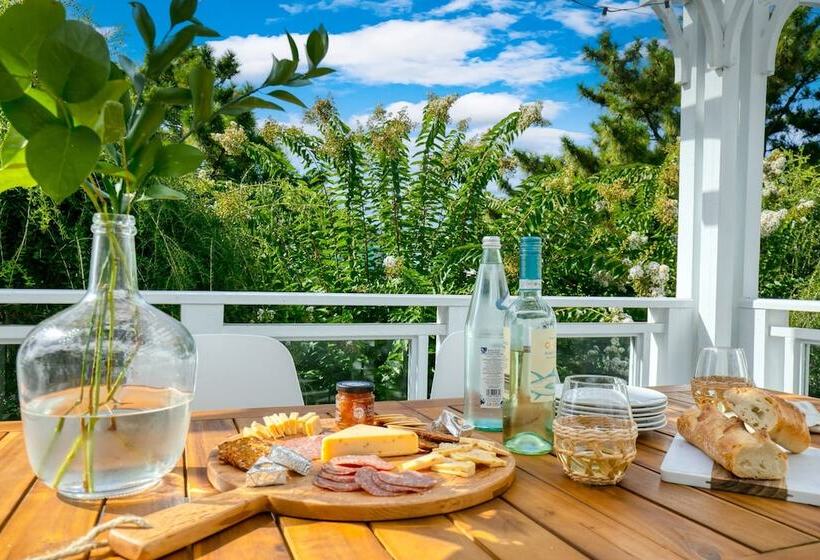 Hemlock By Avantstay Minutes From Folly Beach W/ Multiple Patios