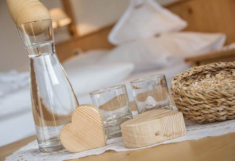 فندق فئة نجمة واحدة Naturhotel Waldheim