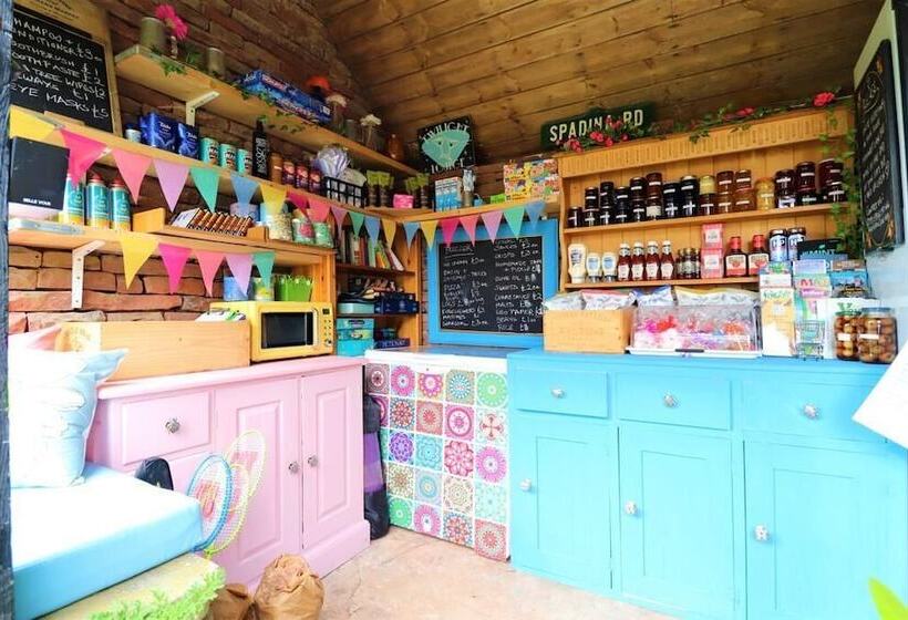 호텔 8 Bed Lotus Belle Mahal Tent In The Wye Valley