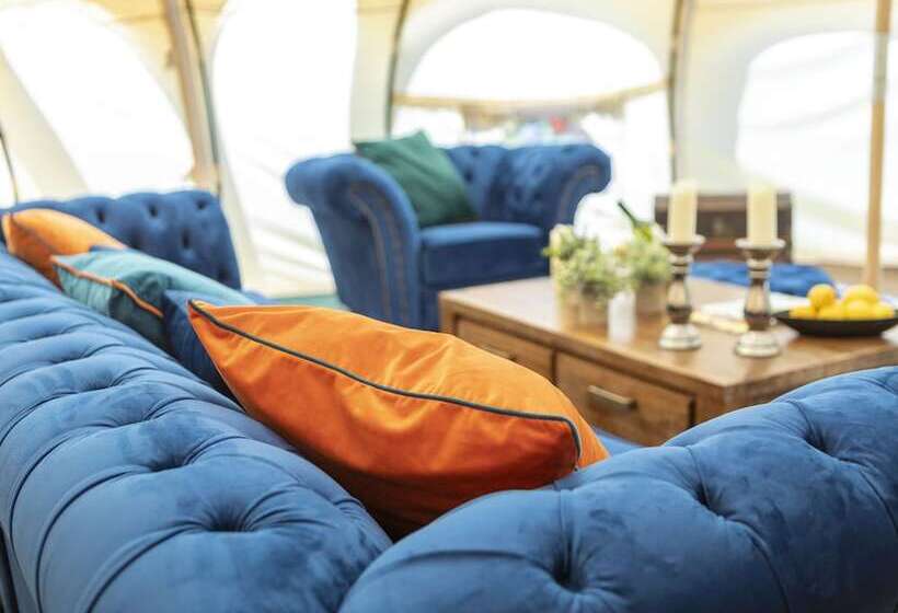호텔 8 Bed Lotus Belle Mahal Tent In The Wye Valley