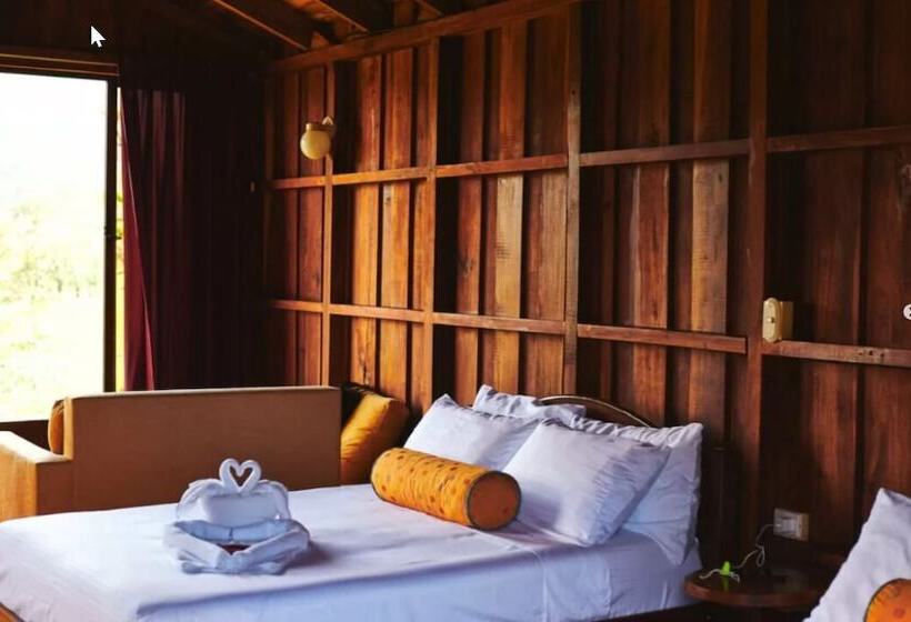 فندق Arenal Roca Lodge