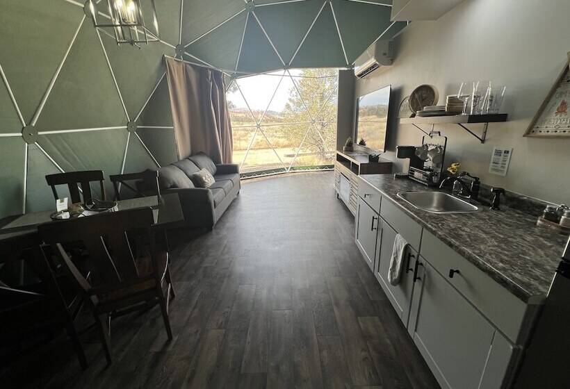 فندق Bryce Glamp And Camp