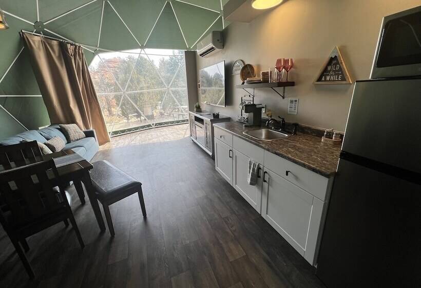 فندق Bryce Glamp And Camp