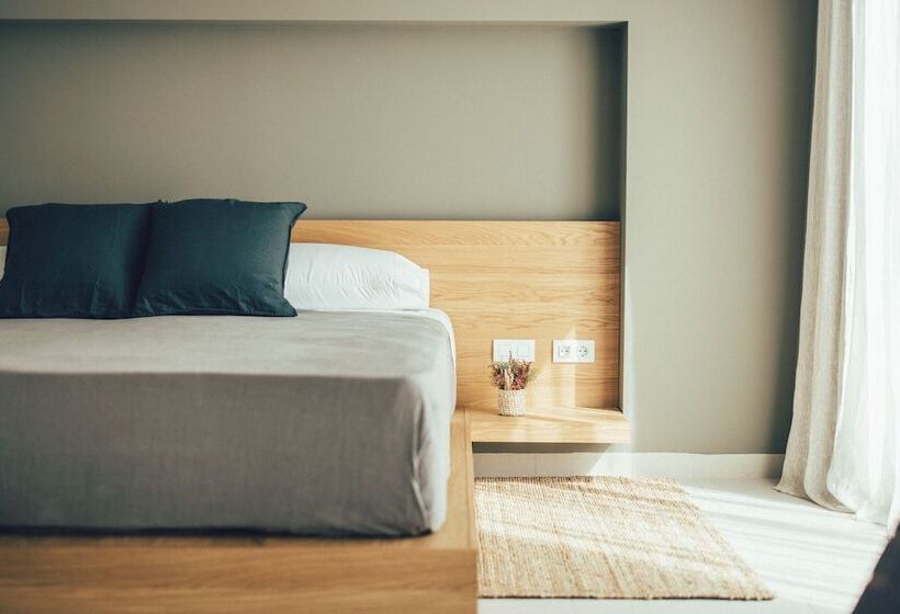 酒店 Cala Lanuza Suites