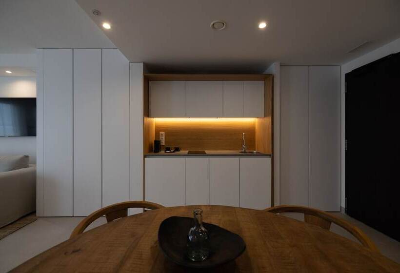 酒店 Cala Lanuza Suites