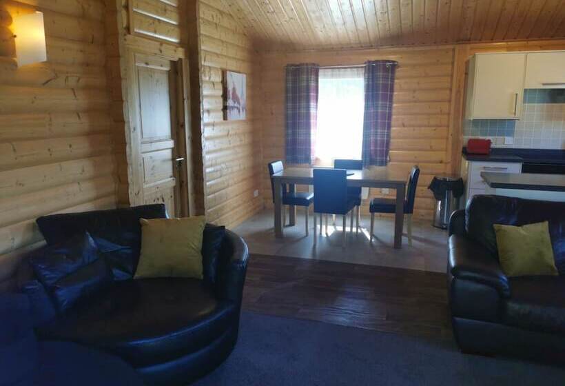 فندق Chestnut Meadow Country Park