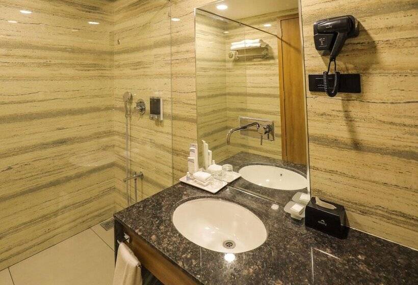 בית מלון כפרי Comfort Resort, Morbi