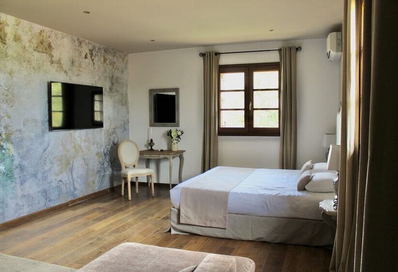 ホテル Domaine Du Reginu