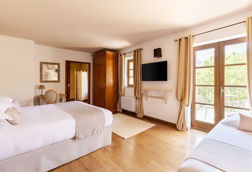 ホテル Domaine Du Reginu