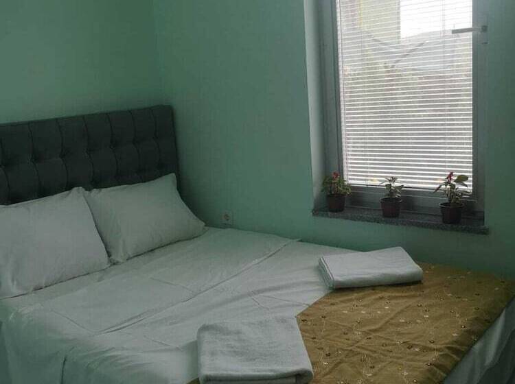 בית מלון כפרי Forest Blue Beach