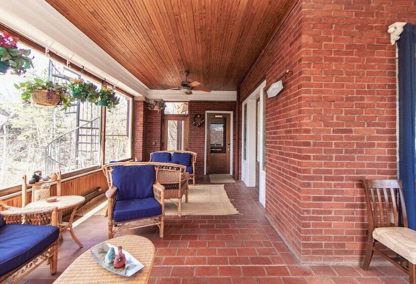 호텔 Gg Barnum Mansion