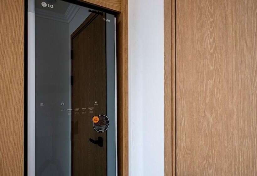 בית מלון כפרי H Avenue Gumi Okgye