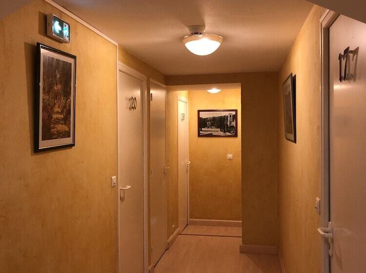 Отель Hostellerie Au Rendez Vous Des Amis