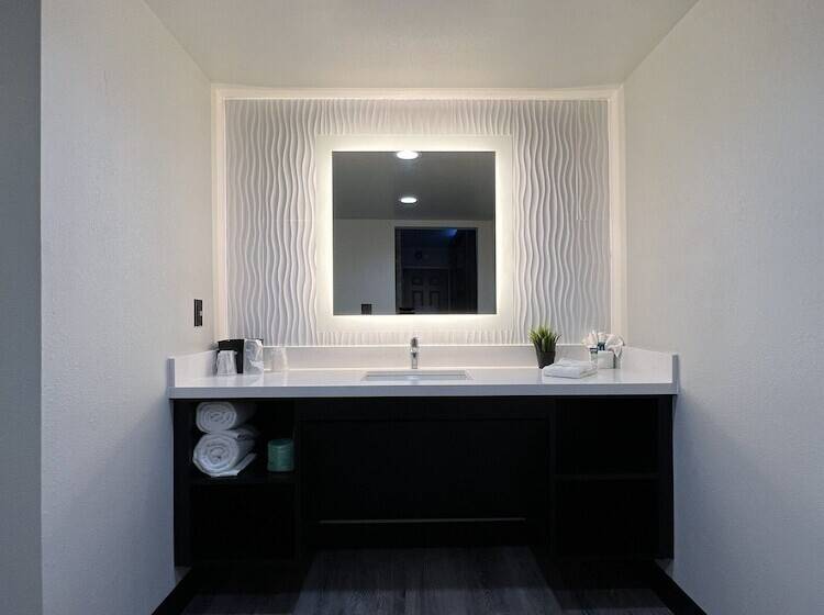 فندق Imperial Suites