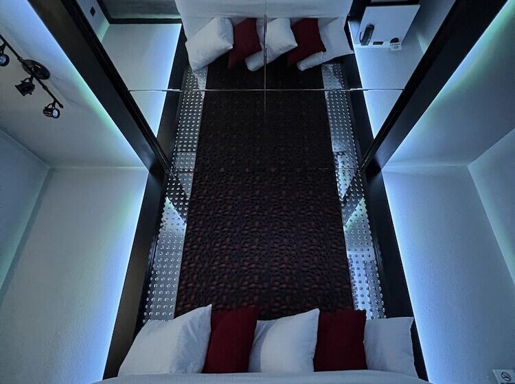 فندق Imperial Suites