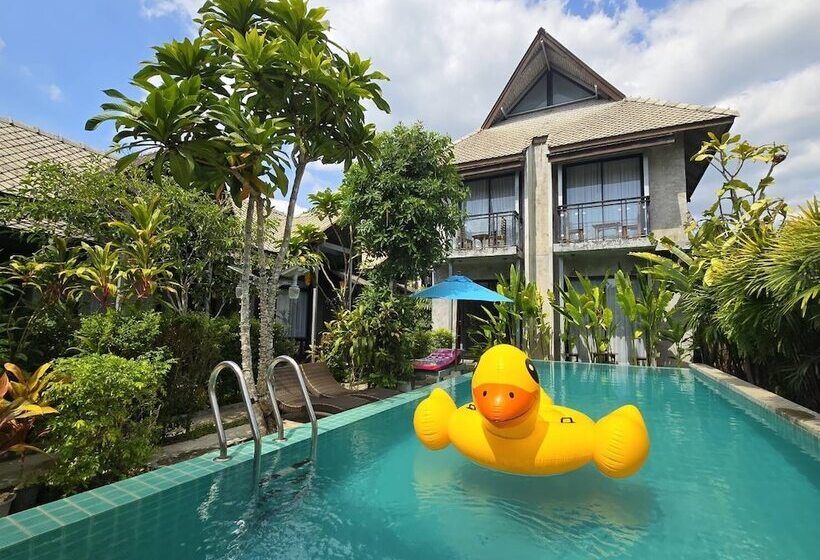 Отель Jr Place At Klong Muang Beach Krabi