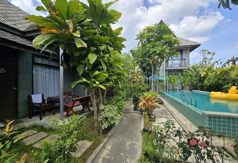 Отель Jr Place At Klong Muang Beach Krabi