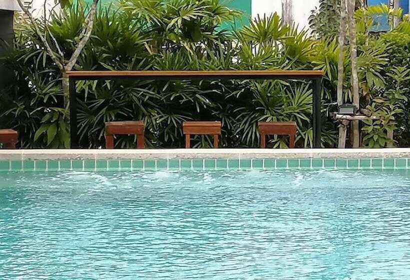 Отель Jr Place At Klong Muang Beach Krabi