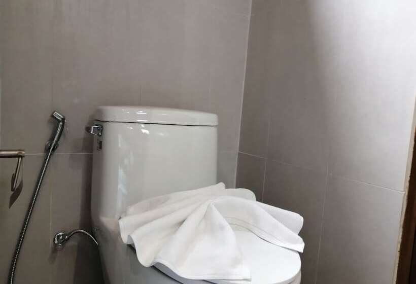 Отель Jr Place At Klong Muang Beach Krabi