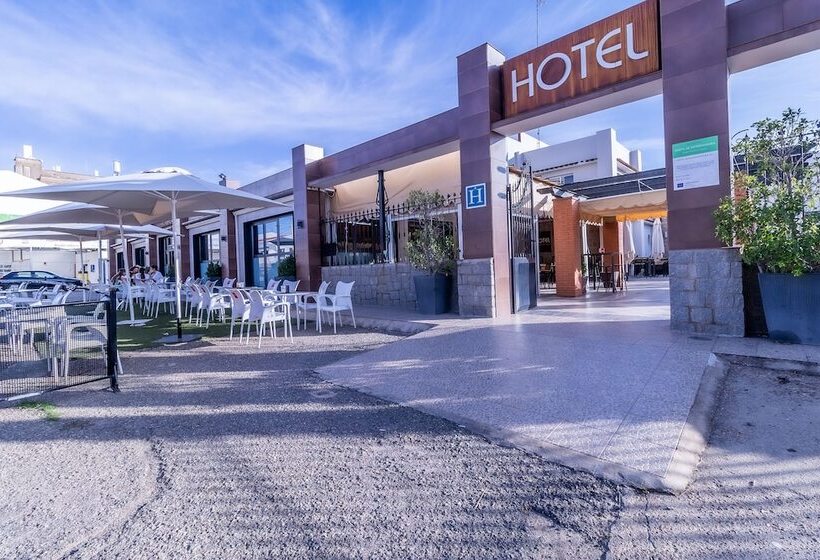 בית מלון כפרי Kika